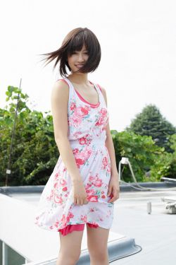 井川里予吃的好认真原视频